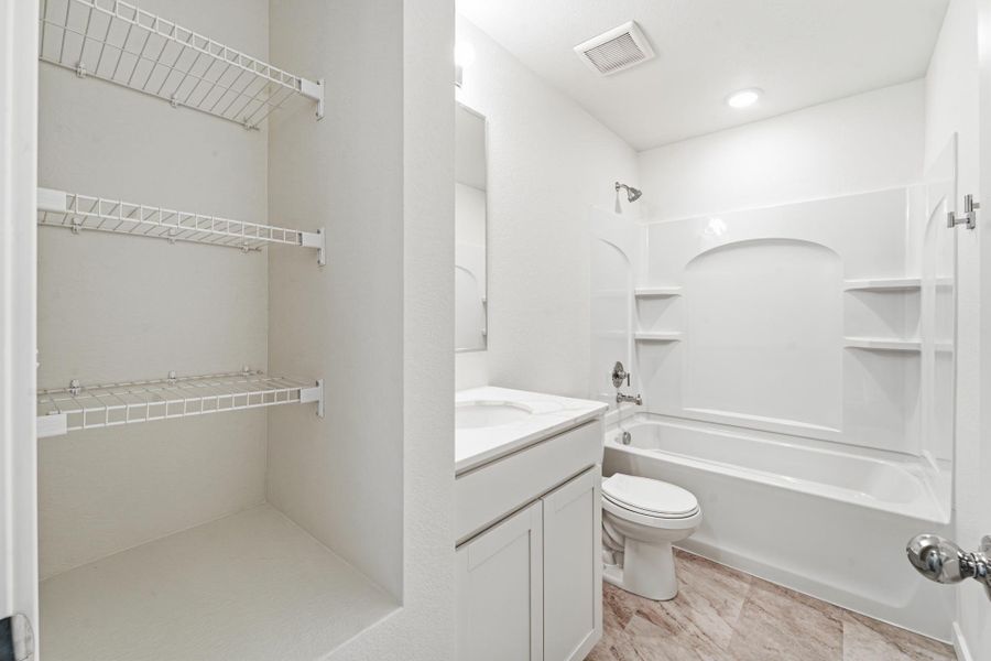 Furnished interior view inside a new home in Granary, Johnstown (Image 14).