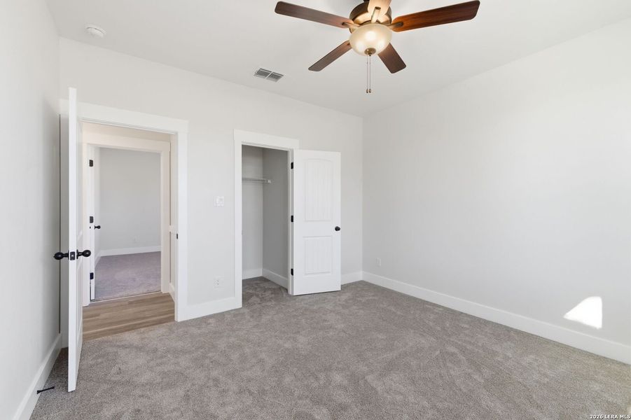 Spacious, unfurnished interior of a new home in Lonesome Dove, San Antonio (Image 41).