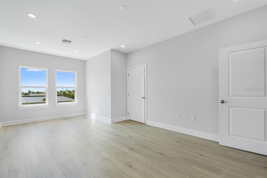 1620 Sea Haven Unit 404 ~ Ready Now