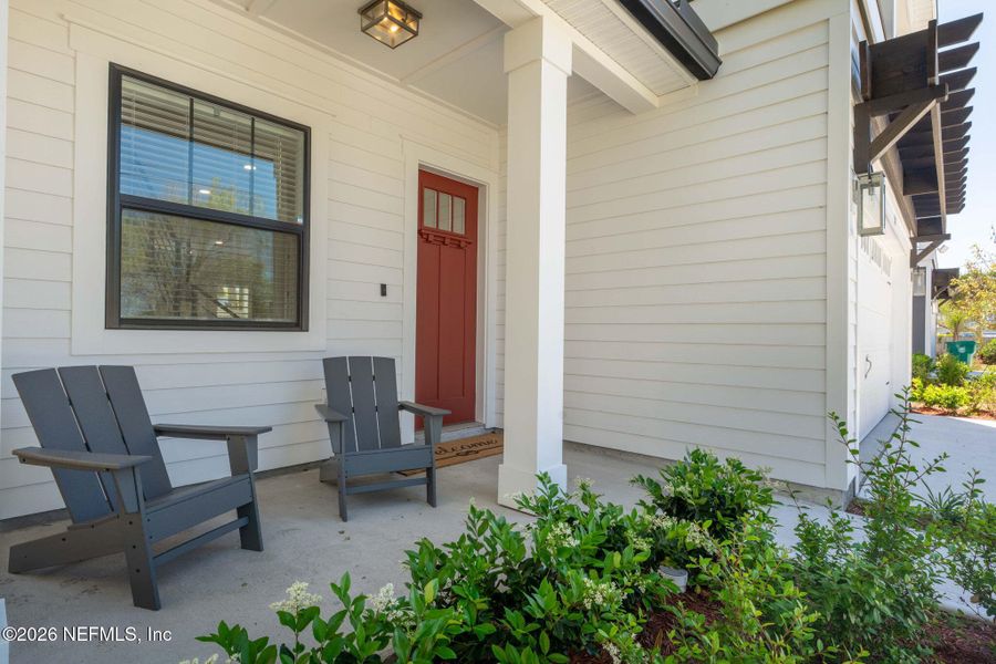 Exterior details and patio area of a home in , Jacksonville Beach (Image 46).