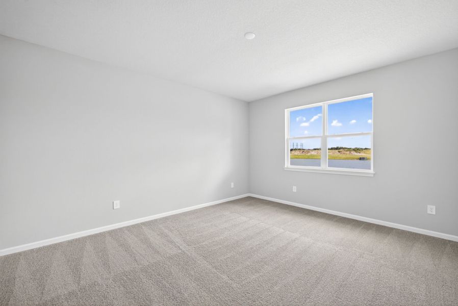 Spacious, unfurnished interior of a new home in Crosswind Ranch, Parrish (Image 13).