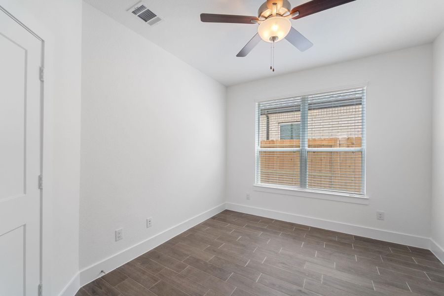 Spacious, unfurnished interior of a new home in Jordan Ranch, Fulshear (Image 19). Spacious, unfurnished interior of a new home in Jordan Ranch, Fulshear (Image 19).