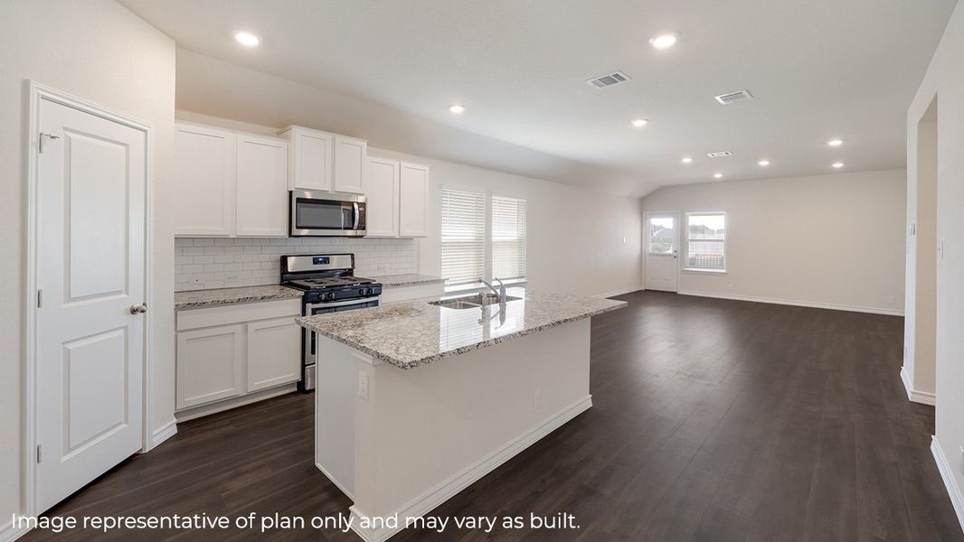 Furnished interior view inside a new home in Tamarron, Fulshear (Image 4).
