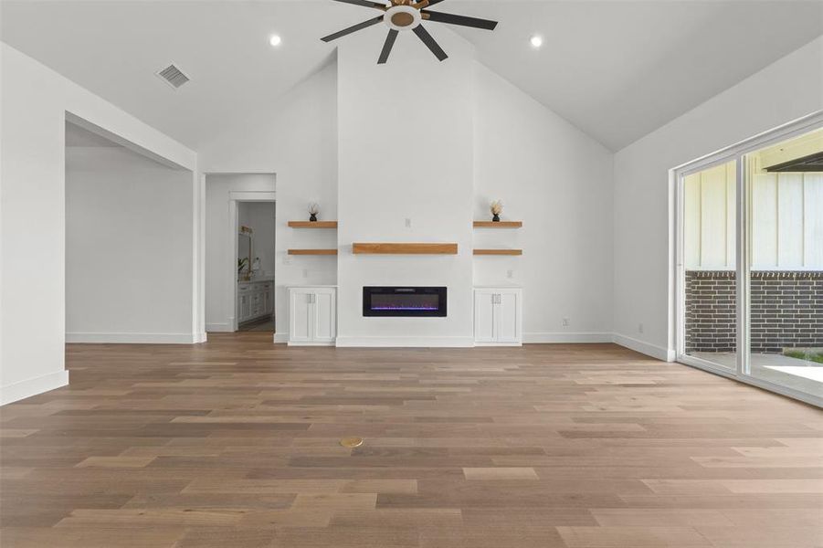 Image 38 of a home in .