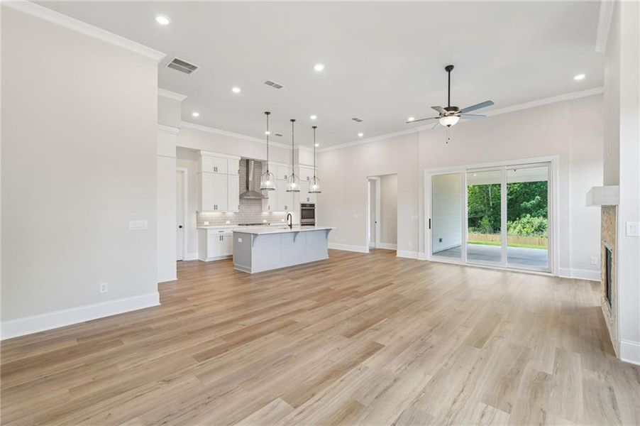 Spacious, unfurnished interior of a new home in Aberdeen, Hoschton (Image 20). Spacious, unfurnished interior of a new home in Aberdeen, Hoschton (Image 20).