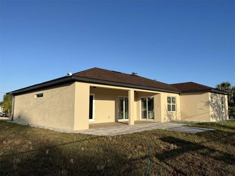Exterior details and patio area of a home in , North Port (Image 3).