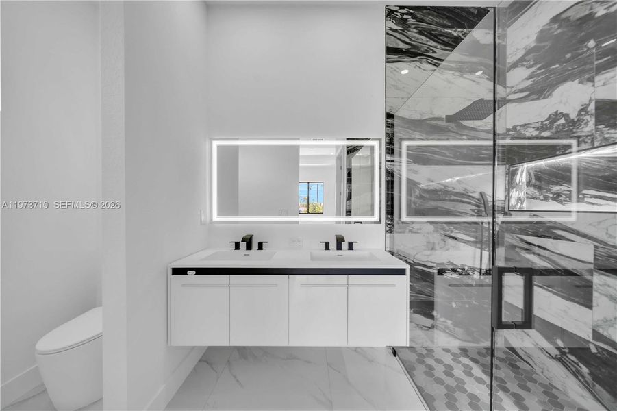 Furnished interior view inside a new home in , Cape Coral (Image 9).