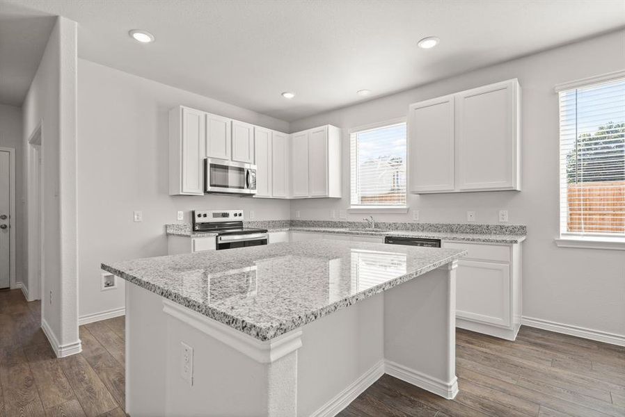 Furnished interior view inside a new home in Sycamore Landing, Fort Worth (Image 6). Furnished interior view inside a new home in Sycamore Landing, Fort Worth (Image 6).