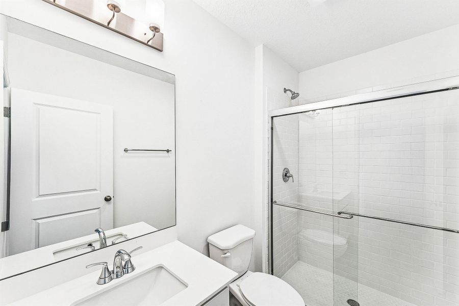 Furnished interior view inside a new home in , Port St. Lucie (Image 7).