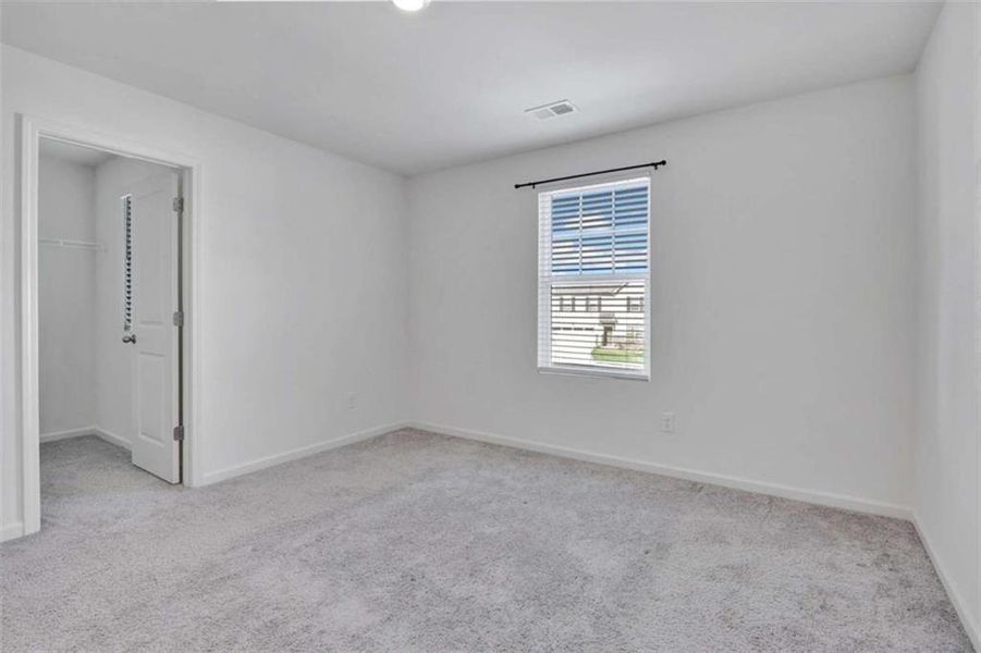 Spacious, unfurnished interior of a new home in , Covington (Image 24).
