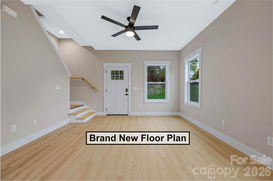Spacious, unfurnished interior of a new home in , Fairview (Image 19).