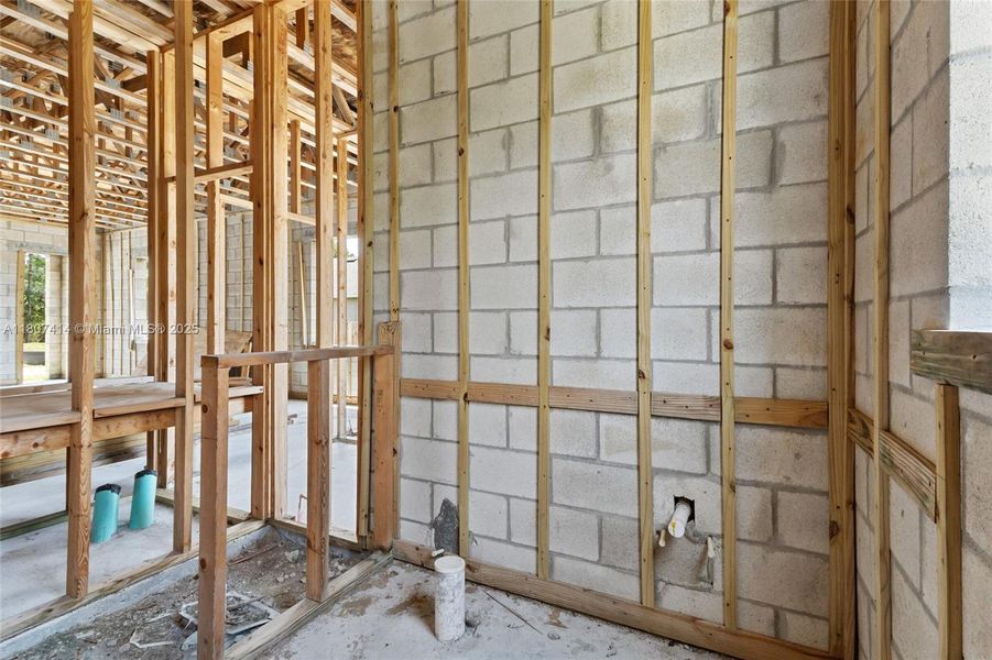 Image 22 of a home in .