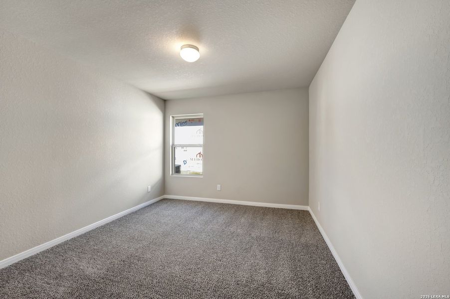 Spacious, unfurnished interior of a new home in Greenspoint Heights, Seguin (Image 26).