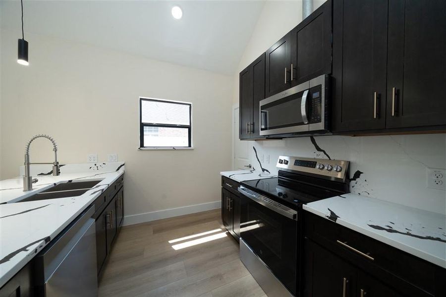 Furnished interior view inside a new home in , Dallas (Image 14).