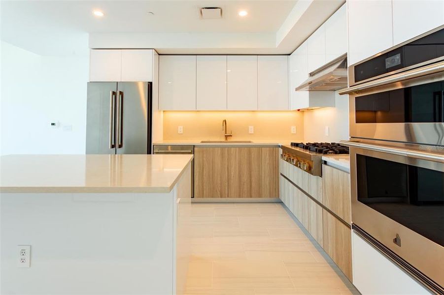 Furnished interior view inside a new home in , St. Petersburg (Image 7).