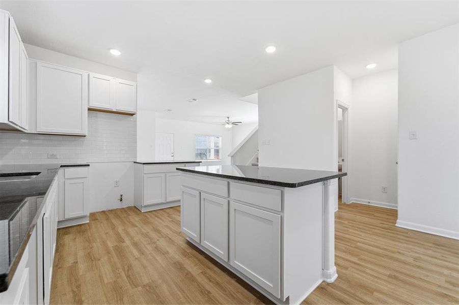 Furnished interior view inside a new home in La Terra, Celina (Image 5).