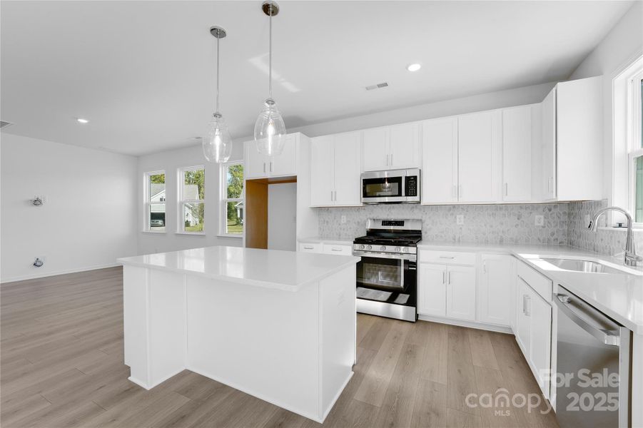 468 Sunharvest Lane ~ Ready Now 468 Sunharvest Lane ~ Ready Now