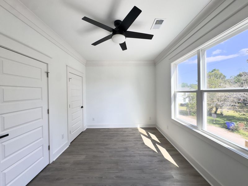 Spacious, unfurnished interior of a new home in , North Charleston (Image 23).