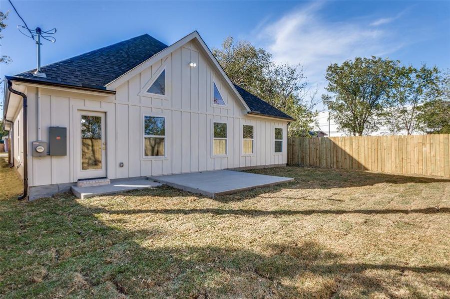 Exterior details and patio area of a home in , Fort Worth (Image 3).