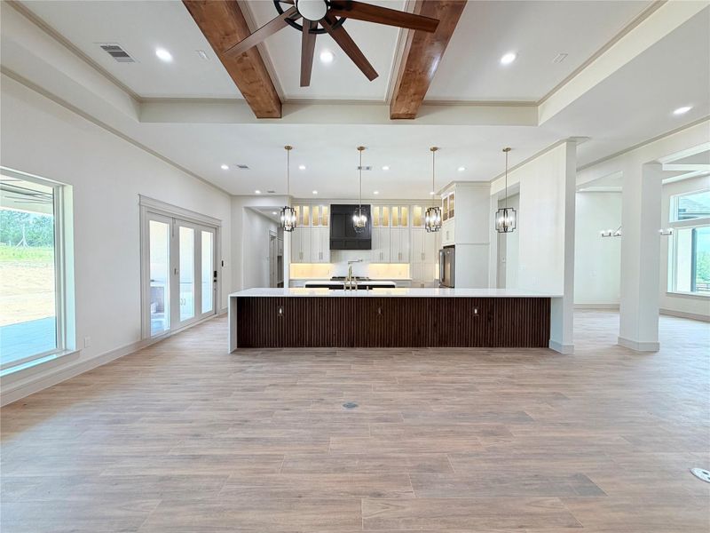 Spacious, unfurnished interior of a new home in , Washington (Image 24).