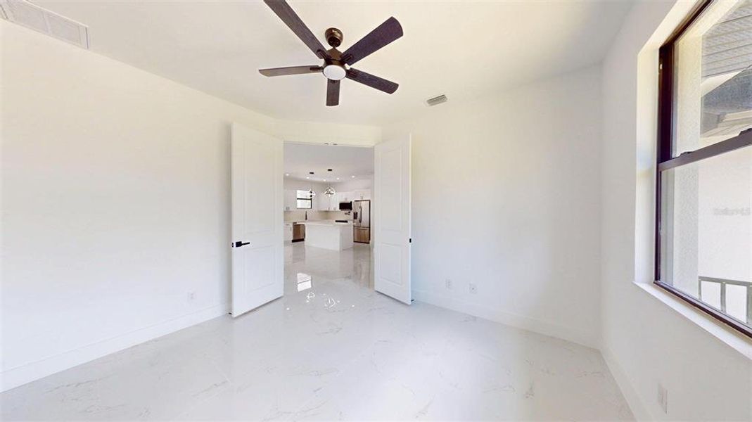 Spacious, unfurnished interior of a new home in , Punta Gorda (Image 18).