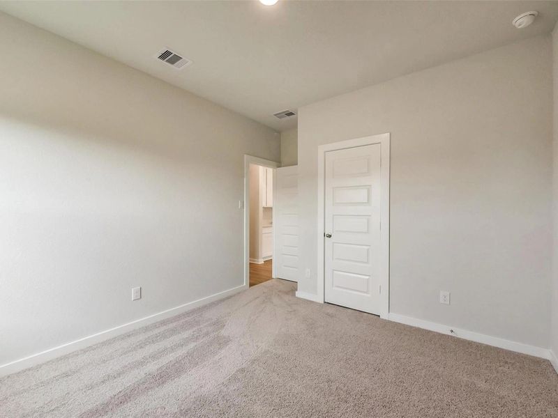 Spacious, unfurnished interior of a new home in The Villages at WestPointe, Dayton (Image 24).