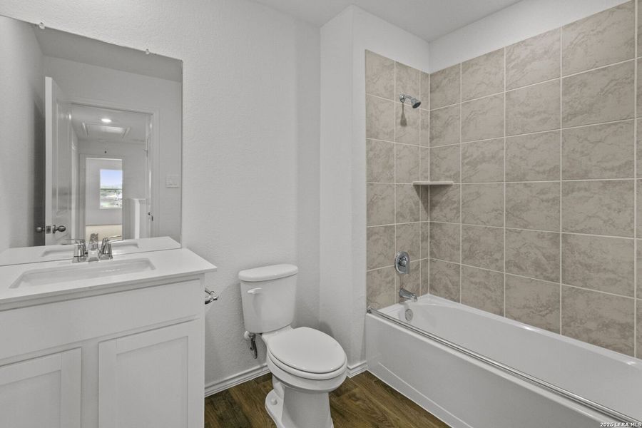 Furnished interior view inside a new home in Avenida, Converse (Image 12).