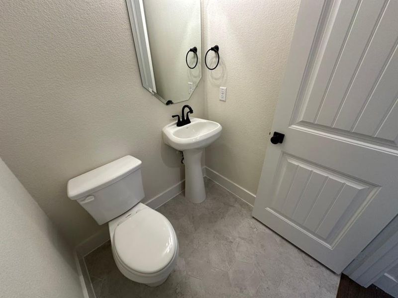 Furnished interior view inside a new home in Eagle Ridge Estates, Weatherford (Image 6).