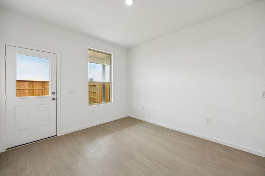 Spacious, unfurnished interior of a new home in Crosby Farms, Crosby (Image 20).