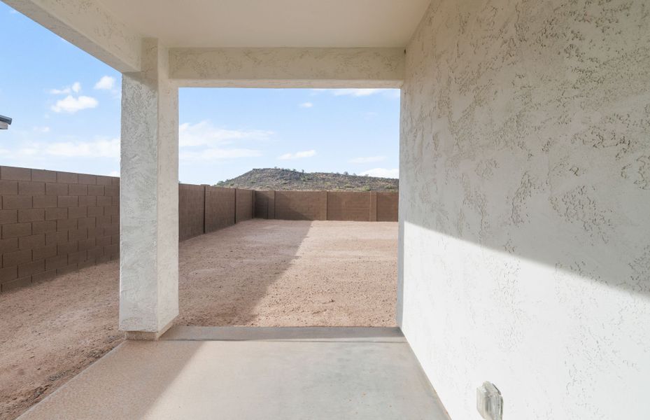 Exterior details and patio area of a home in Sun City Anthem at Merrill Ranch, Florence (Image 4).