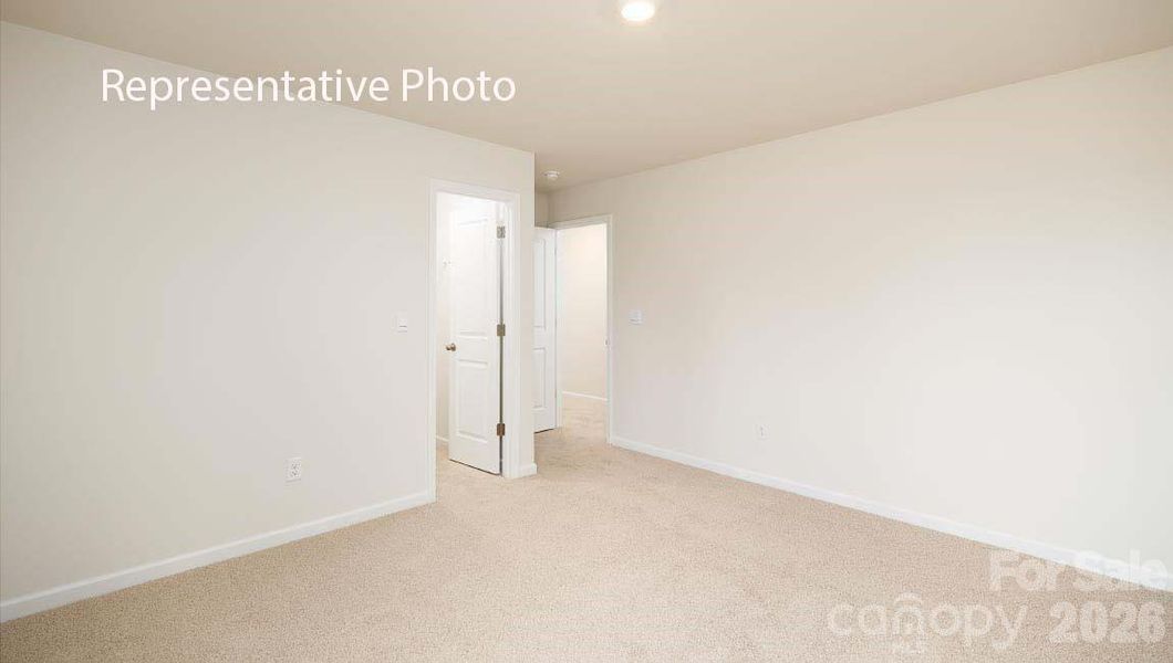 Spacious, unfurnished interior of a new home in Clark Creek Landing, Lincolnton (Image 26).