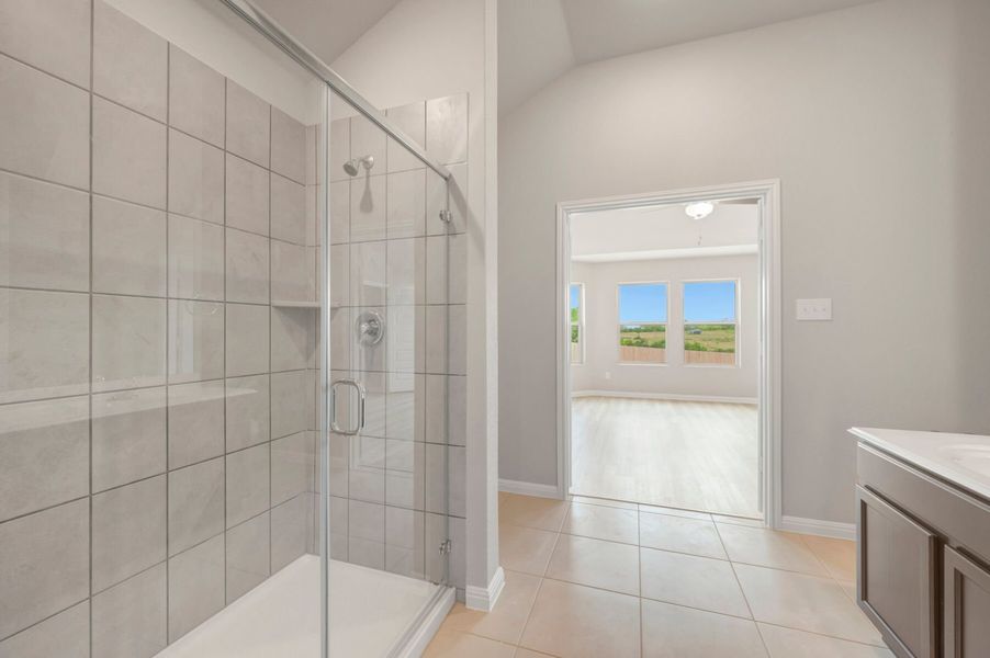 Owner's Bathroom Owner's Bathroom