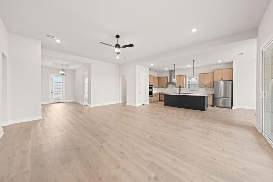 Spacious, unfurnished interior of a new home in Colson Ranch, Jarrell (Image 6). Spacious, unfurnished interior of a new home in Colson Ranch, Jarrell (Image 6).