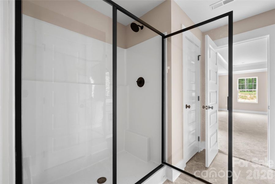 Image 39 of a home in .