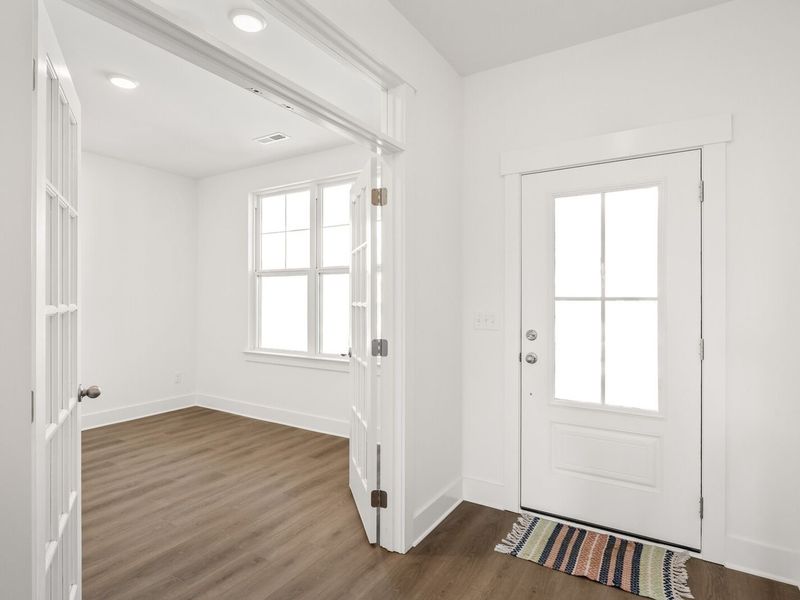 Spacious, unfurnished interior of a new home in Woods Crossing, Gallatin (Image 24).