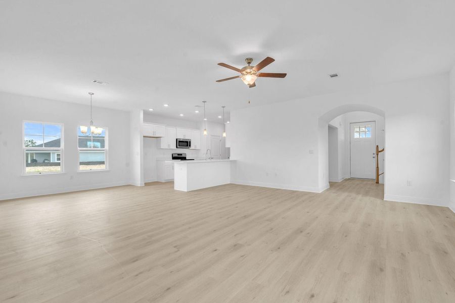Representative unfurnished interior of a home built from the 2525 by Adams Homes in Parkland Place, Pace (Image 10).