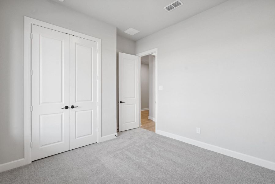 Spacious, unfurnished interior of a new home in Riceland 50’ Alley Load Homesites, Mont Belvieu (Image 23).