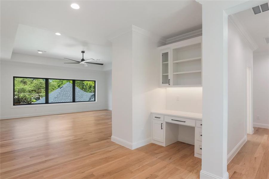 Furnished interior view inside a new home in , Richardson (Image 3).