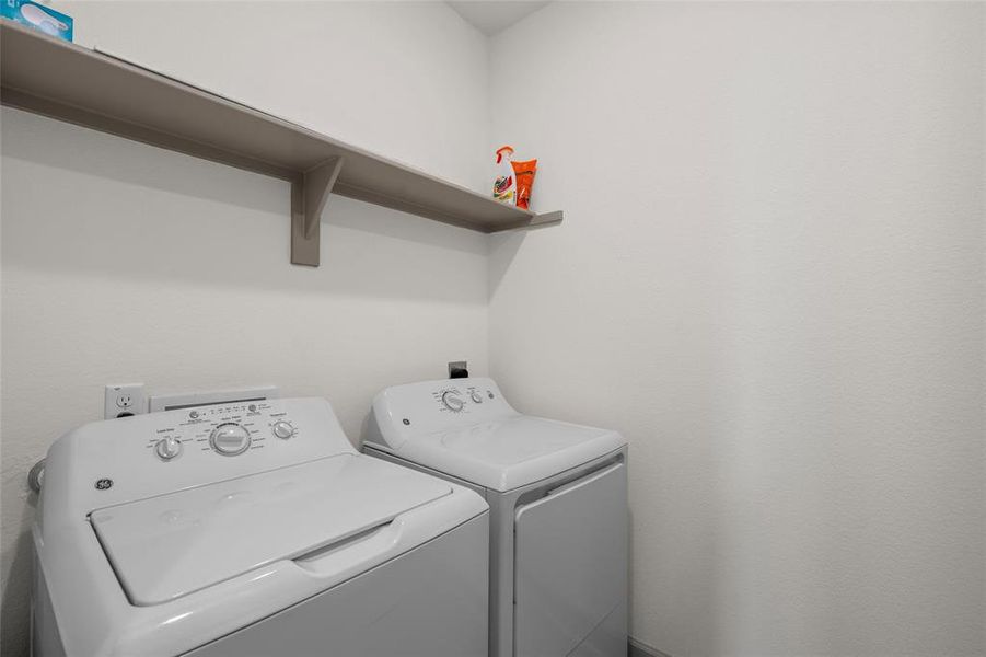 Close-up of interior finishes inside a home in , Waco (Image 21). Close-up of interior finishes inside a home in , Waco (Image 21).