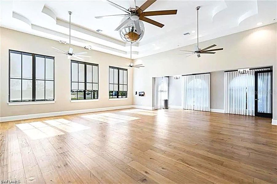 Spacious, unfurnished interior of a new home in , Ave Maria (Image 19).