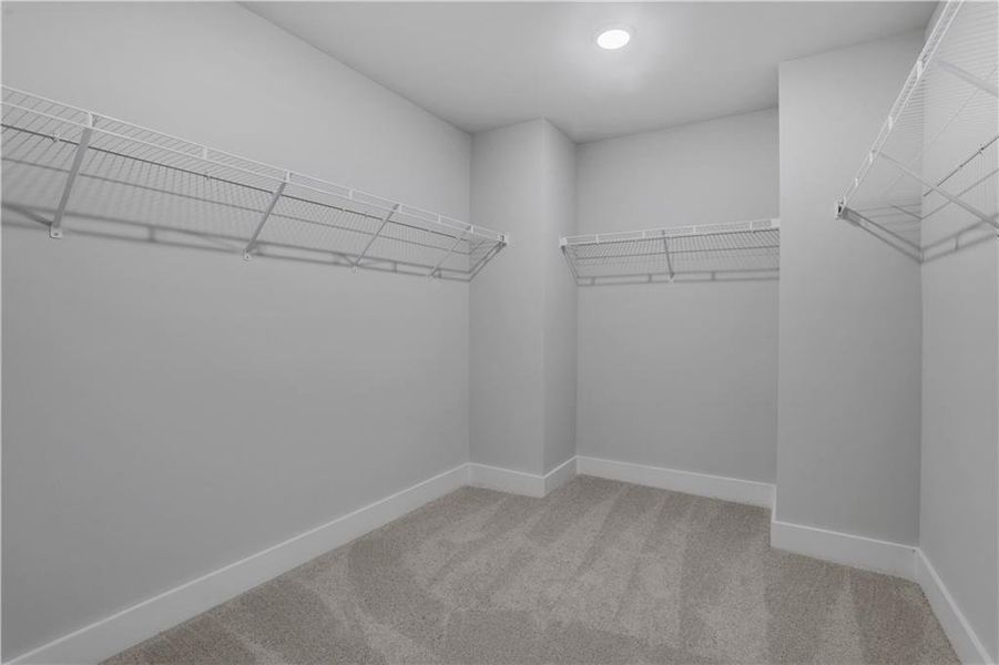 Spacious, unfurnished interior of a new home in Cambridge, Flowery Branch (Image 35). Spacious, unfurnished interior of a new home in Cambridge, Flowery Branch (Image 35).