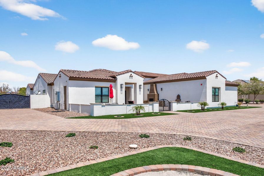 01_16410_Durango1_mls 01_16410_Durango1_mls