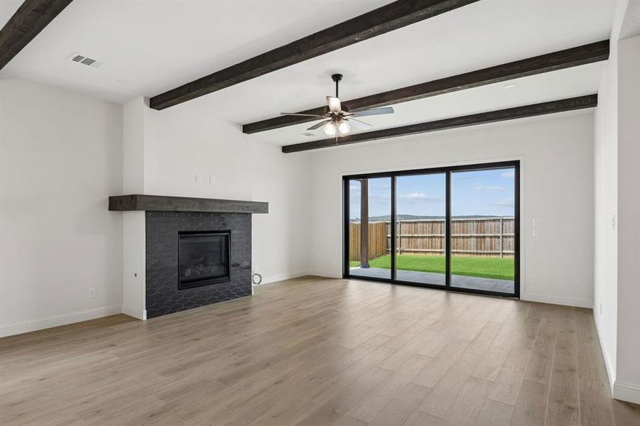 Spacious, unfurnished interior of a new home in Country Lakes, Denton (Image 12). Spacious, unfurnished interior of a new home in Country Lakes, Denton (Image 12).