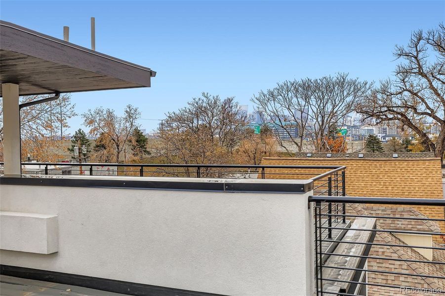 Community amenities in , Denver (Image 23).