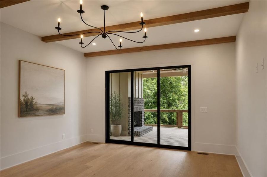 Spacious, unfurnished interior of a new home in , Roswell (Image 20). Spacious, unfurnished interior of a new home in , Roswell (Image 20).