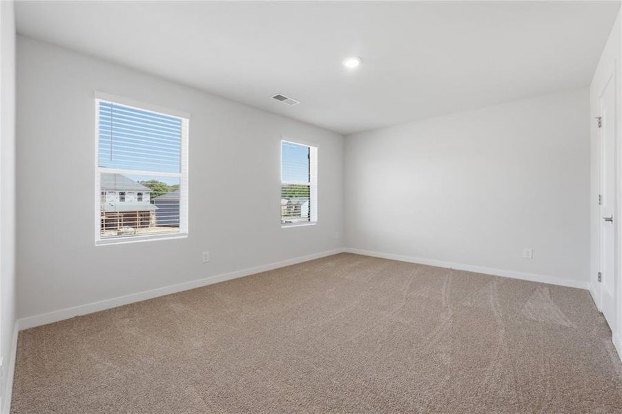Spacious, unfurnished interior of a new home in Fern Dale, Fairburn (Image 16).