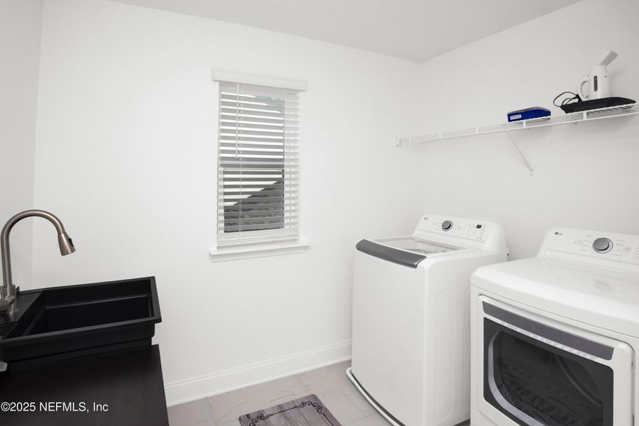 Image 72 of a home in Seaside Vista. Image 72 of a home in Seaside Vista.