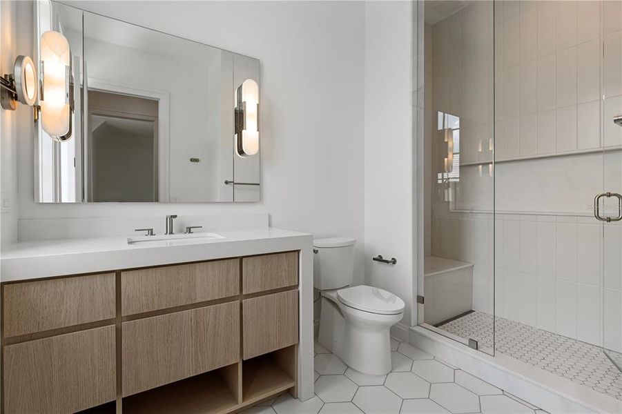 Furnished interior view inside a new home in , Orlando (Image 46).