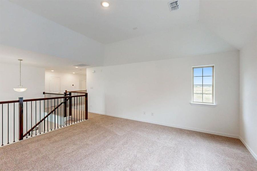 Spacious, unfurnished interior of a new home in Lilybrooke at Legacy Hills, Celina (Image 24).