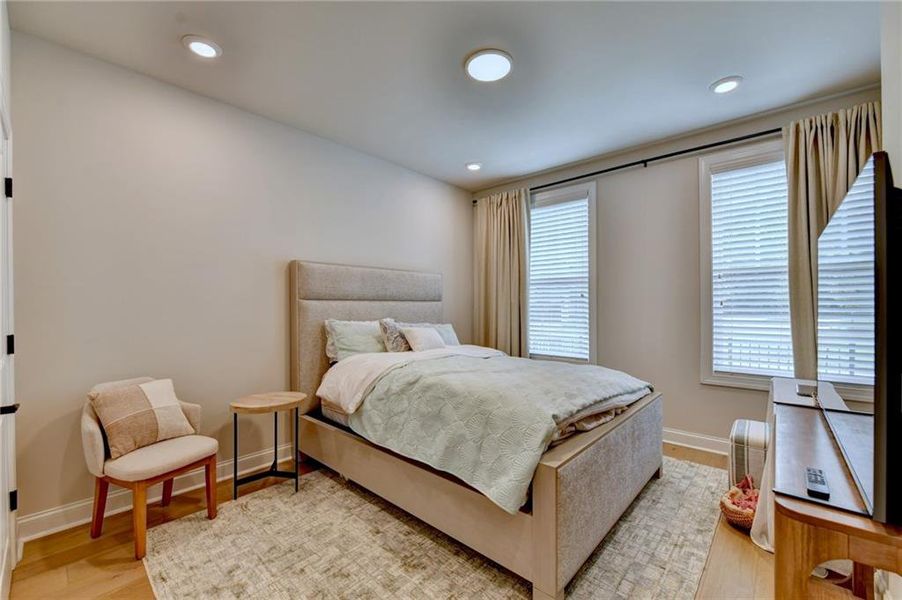 Furnished interior view inside a new home in , Alpharetta (Image 12).